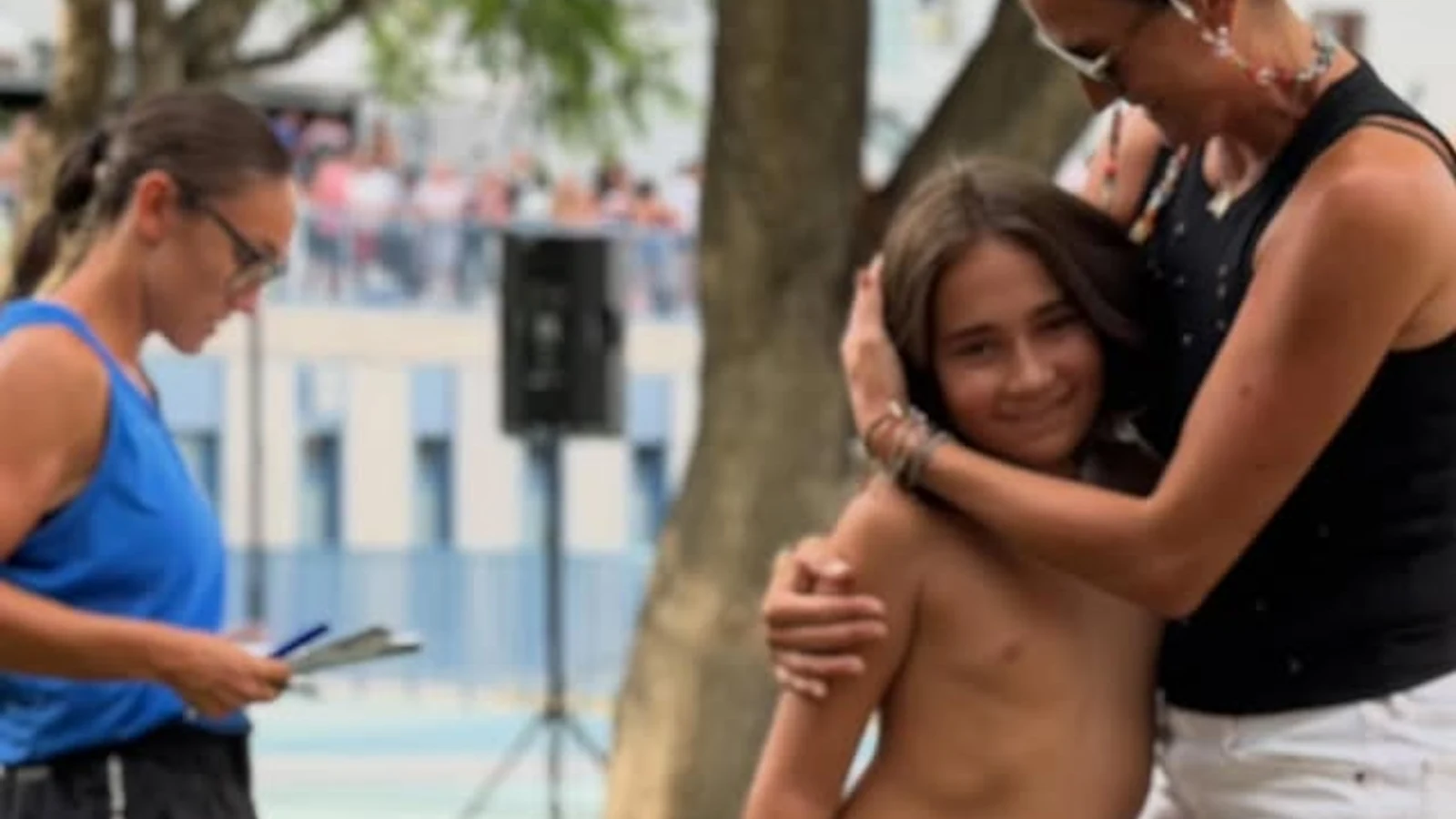 Participantes de los cursos de natación de verano en la Piscina Municipal de Archena