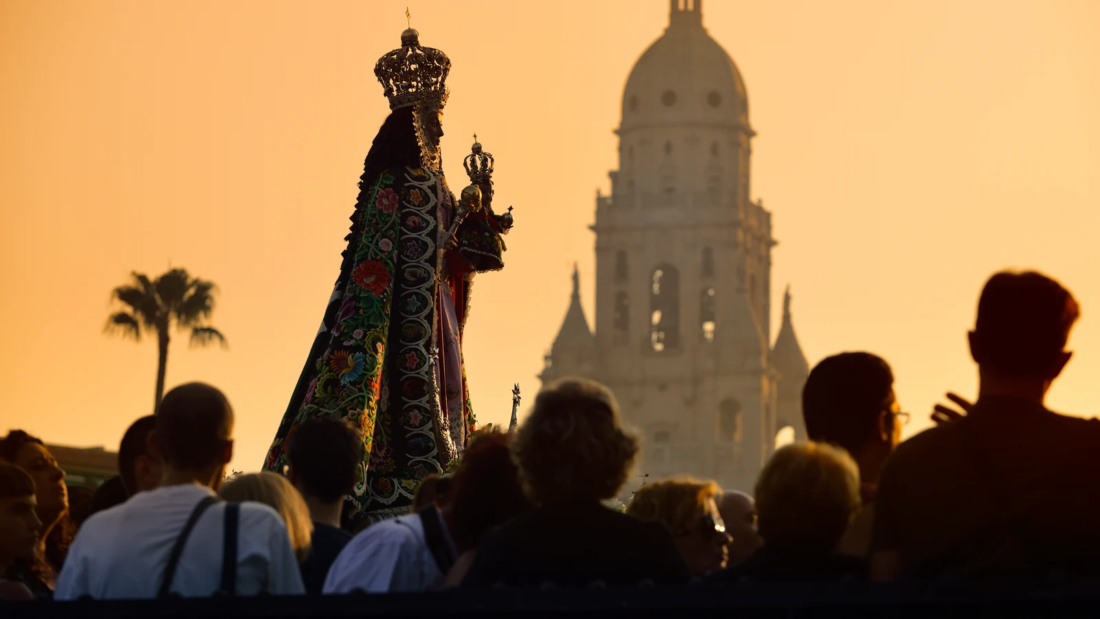 Nuestra Señora de la Fuensanta durante la romería en Murcia. Fuente: Turismo Región de Murcia / Joaquín Zamora.