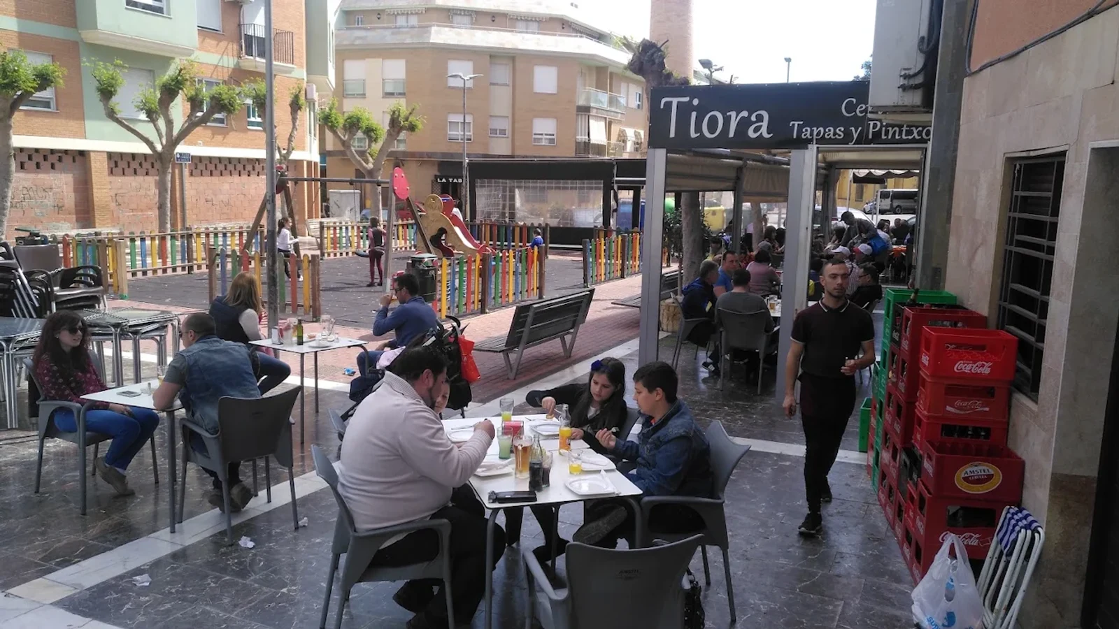 Terraza de Bar Restaurante Tiora en Archena